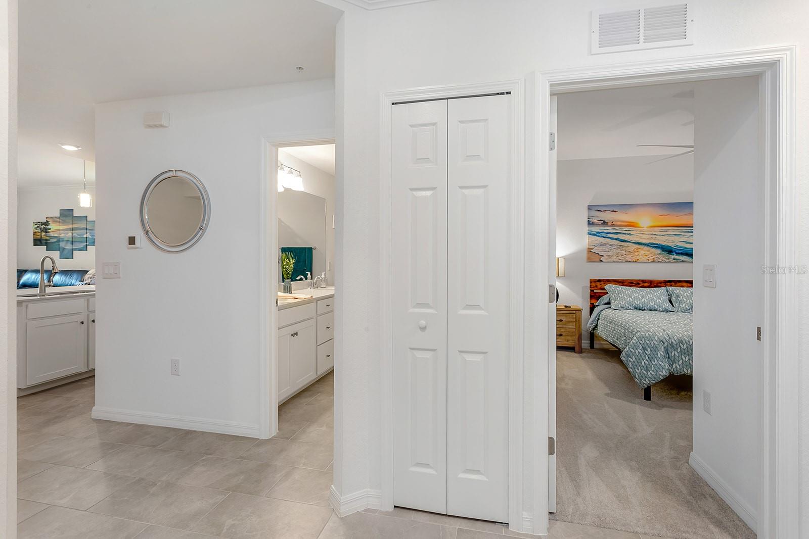18028 GAWTHROP DR #108, BRADENTON, FL, 34211