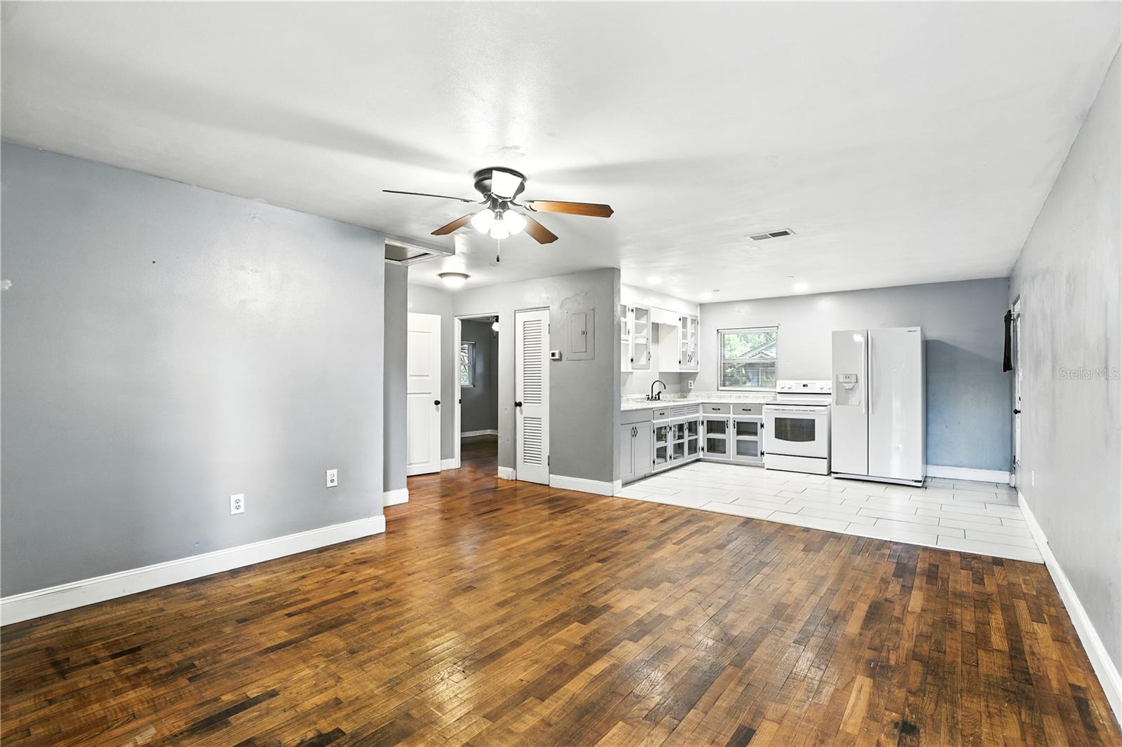 1412 E VOORHIS AVE, DELAND, FL, 32724