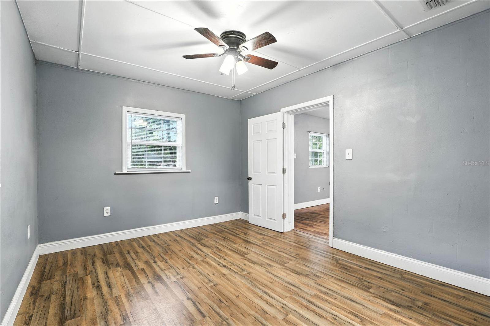 1412 E VOORHIS AVE, DELAND, FL, 32724