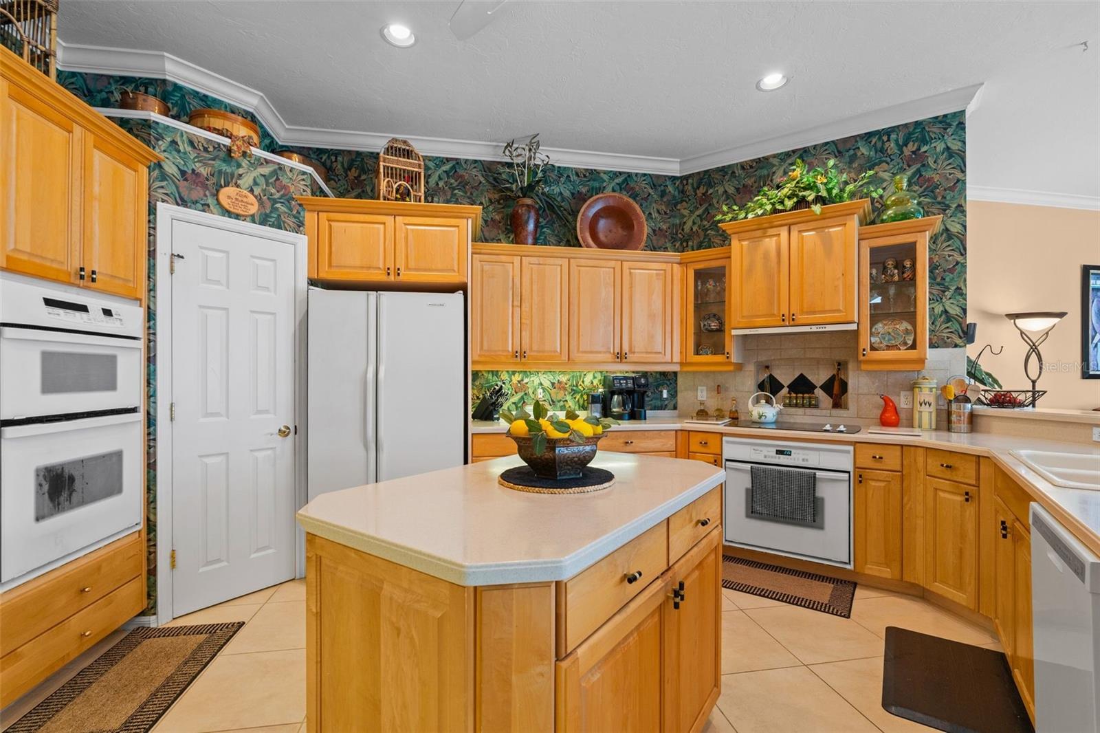 7517 COVENTRY CT, LAKEWOOD RANCH, FL, 34202