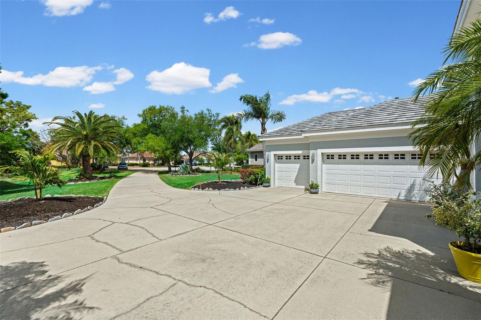 7517 COVENTRY CT, LAKEWOOD RANCH, FL, 34202