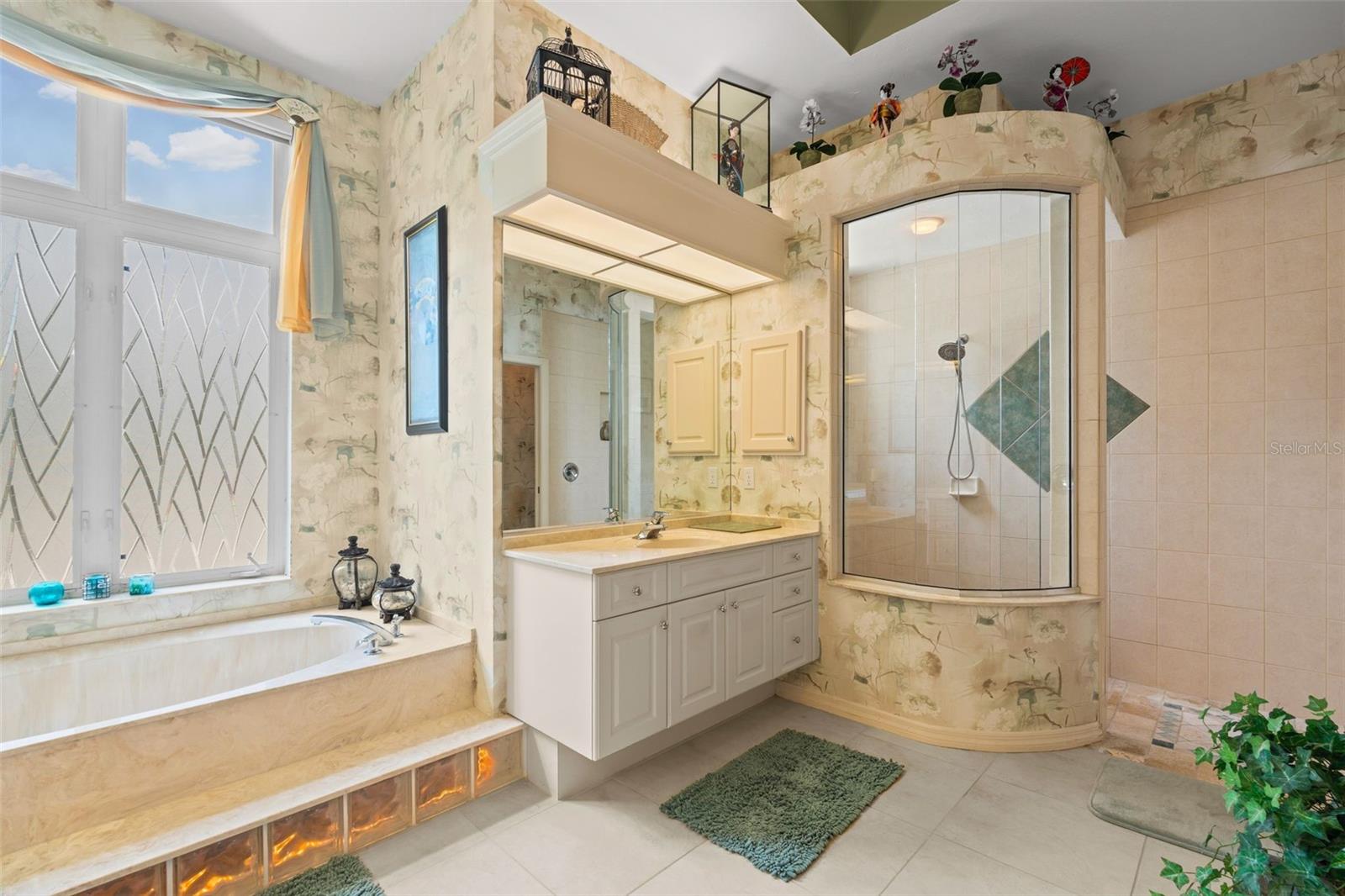 7517 COVENTRY CT, LAKEWOOD RANCH, FL, 34202
