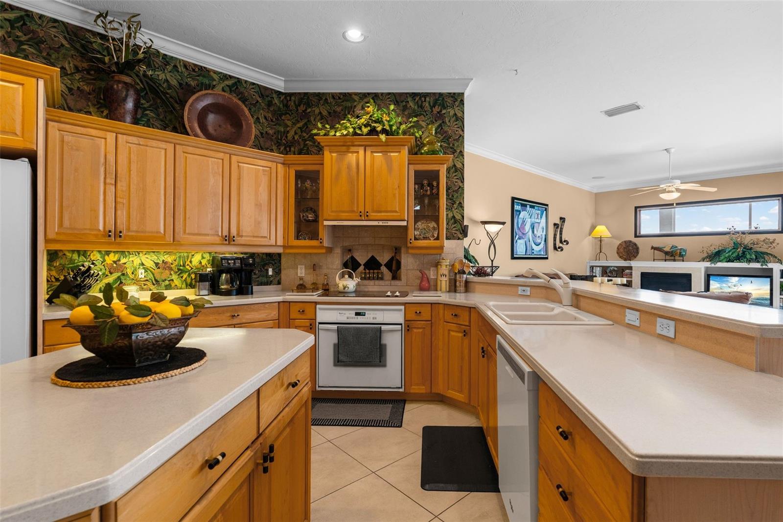 7517 COVENTRY CT, LAKEWOOD RANCH, FL, 34202