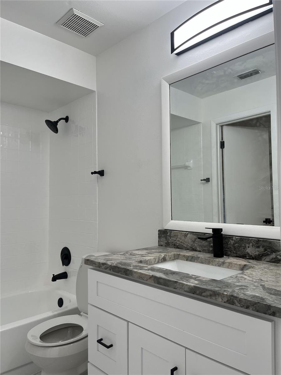 8433 LAURELON PL, TEMPLE TERRACE, FL, 33637