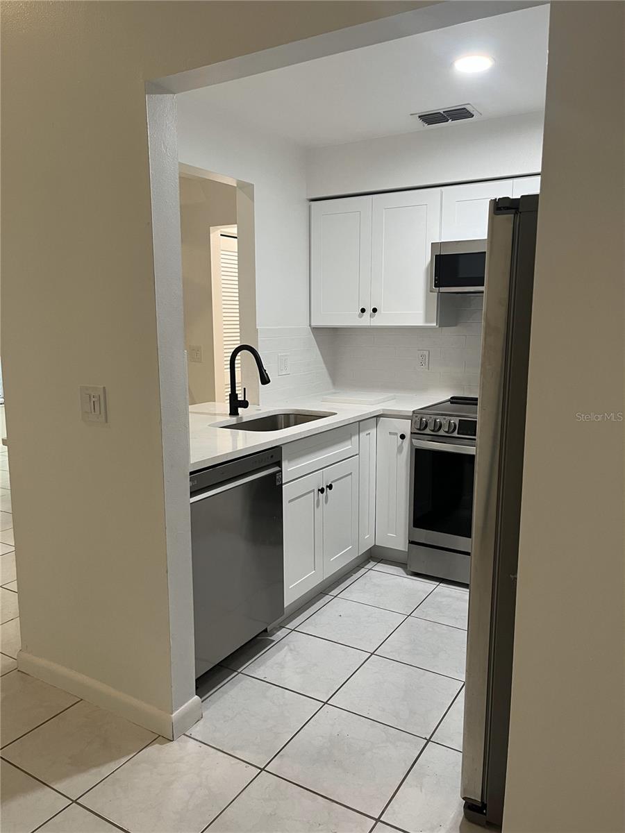 8433 LAURELON PL, TEMPLE TERRACE, FL, 33637