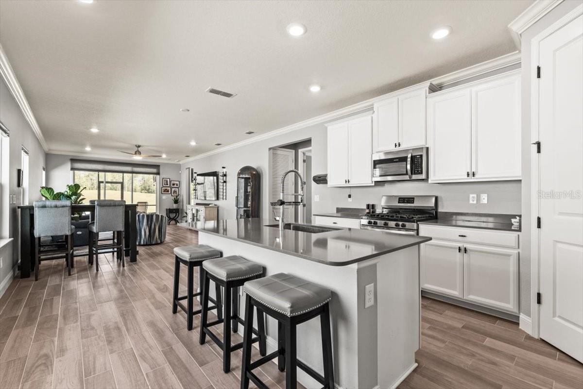 907 STILLWATER BLVD, ST JOHNS, FL, 32259