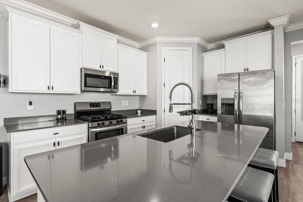 907 STILLWATER BLVD, ST JOHNS, FL, 32259