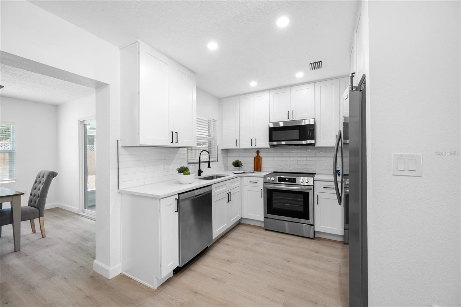 1549 HUNTINGTON LN, CLEARWATER, FL, 33755