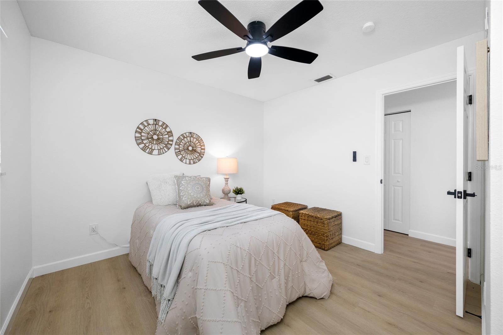 1549 HUNTINGTON LN, CLEARWATER, FL, 33755