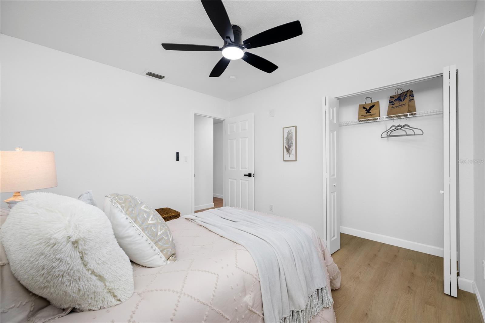1549 HUNTINGTON LN, CLEARWATER, FL, 33755