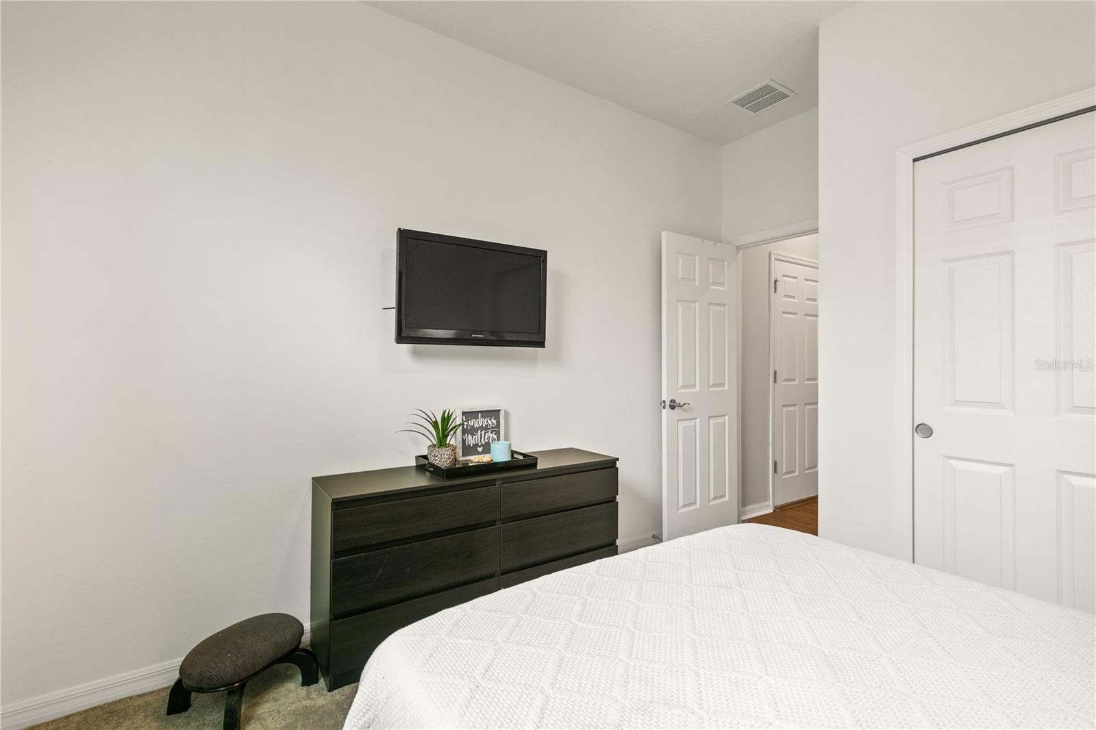 33289 ALWAYS DREAMING, SORRENTO, FL, 32776