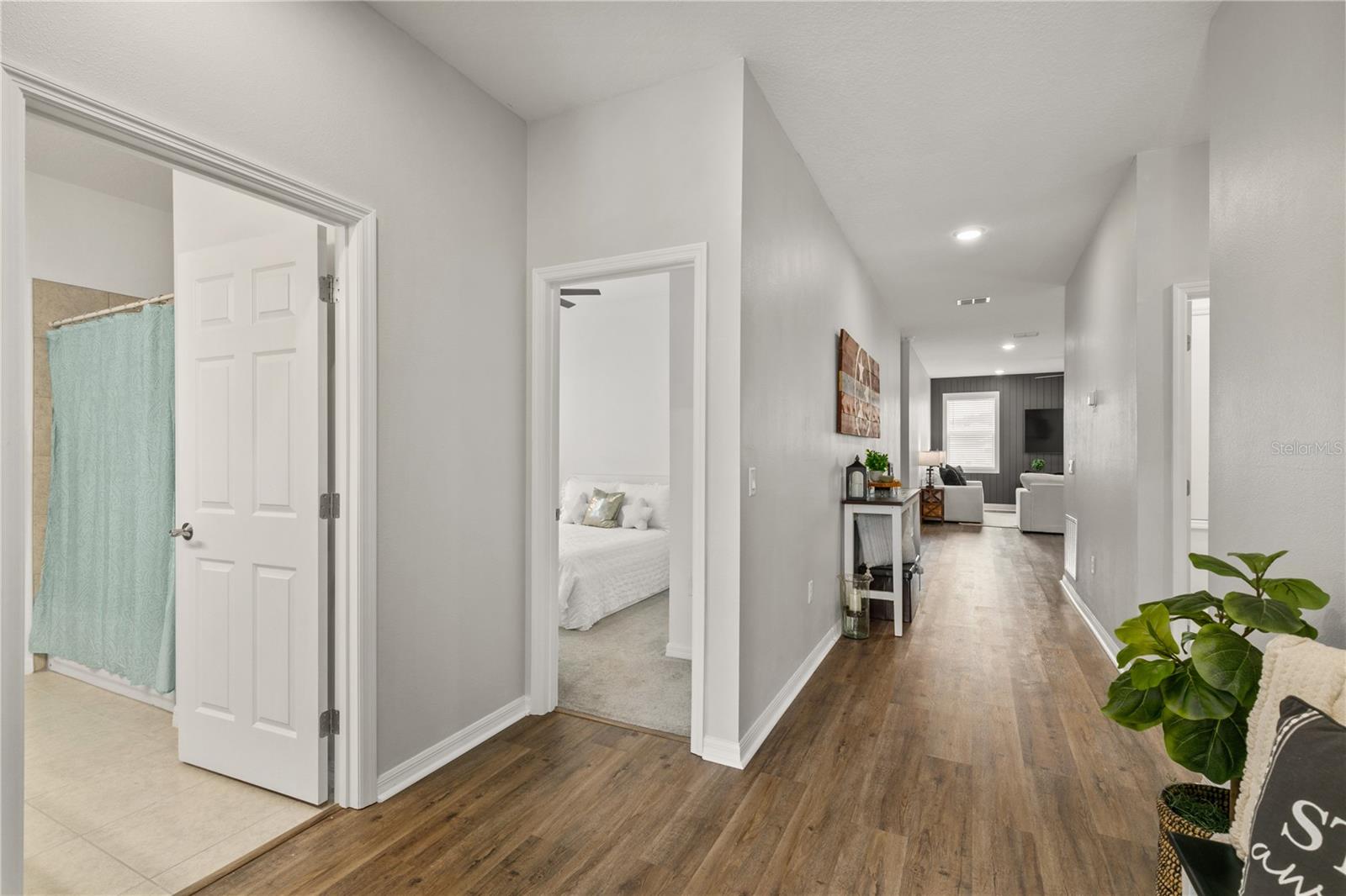 33289 ALWAYS DREAMING, SORRENTO, FL, 32776