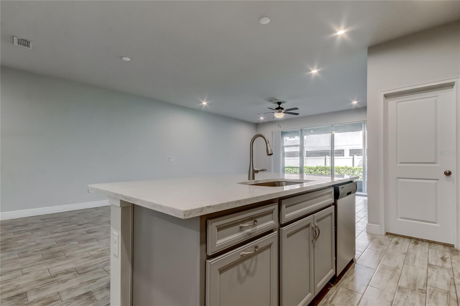 17623 LEDGER LINE LN, LUTZ, FL, 33558