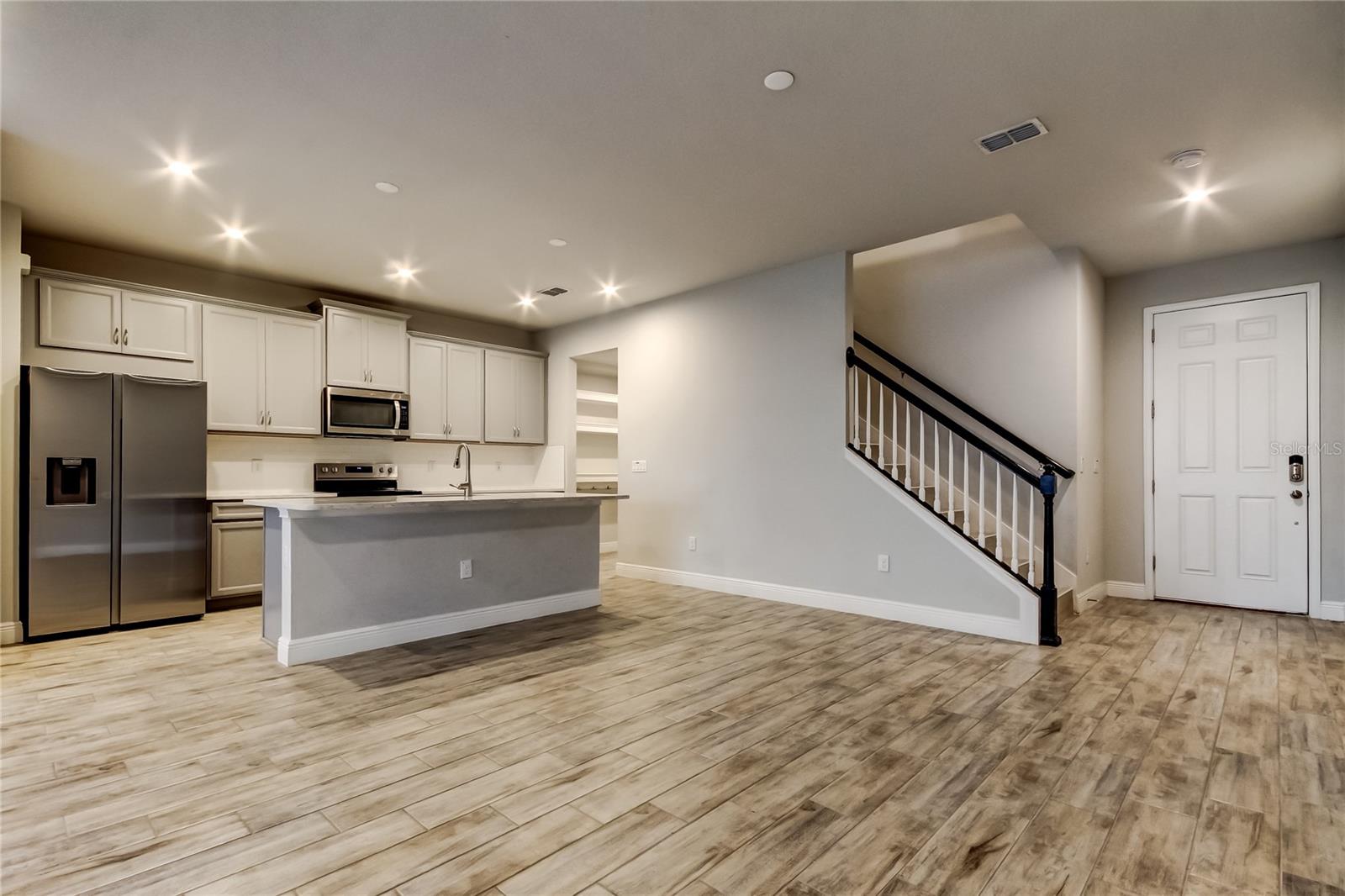 17623 LEDGER LINE LN, LUTZ, FL, 33558