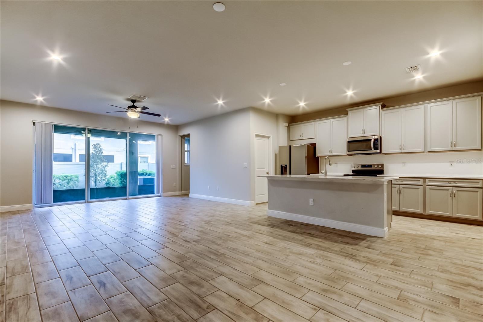 17623 LEDGER LINE LN, LUTZ, FL, 33558