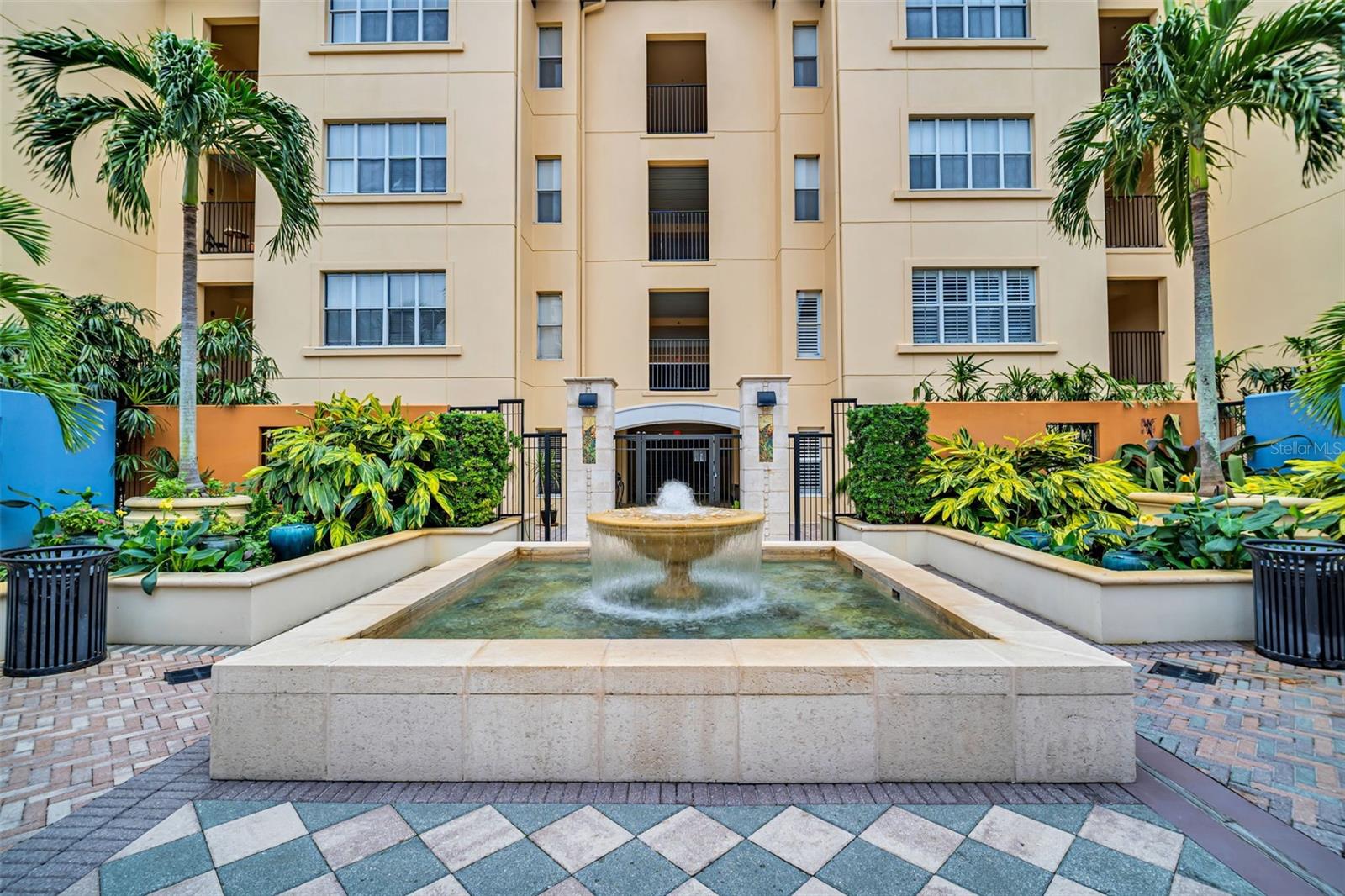 100 4TH AVE S #140, ST PETERSBURG, FL, 33701