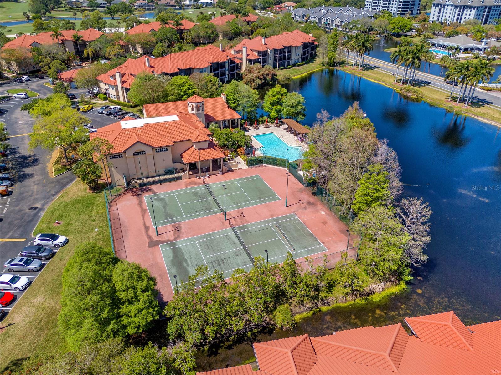 2400 FEATHER SOUND DR #1236, CLEARWATER, FL, 33762