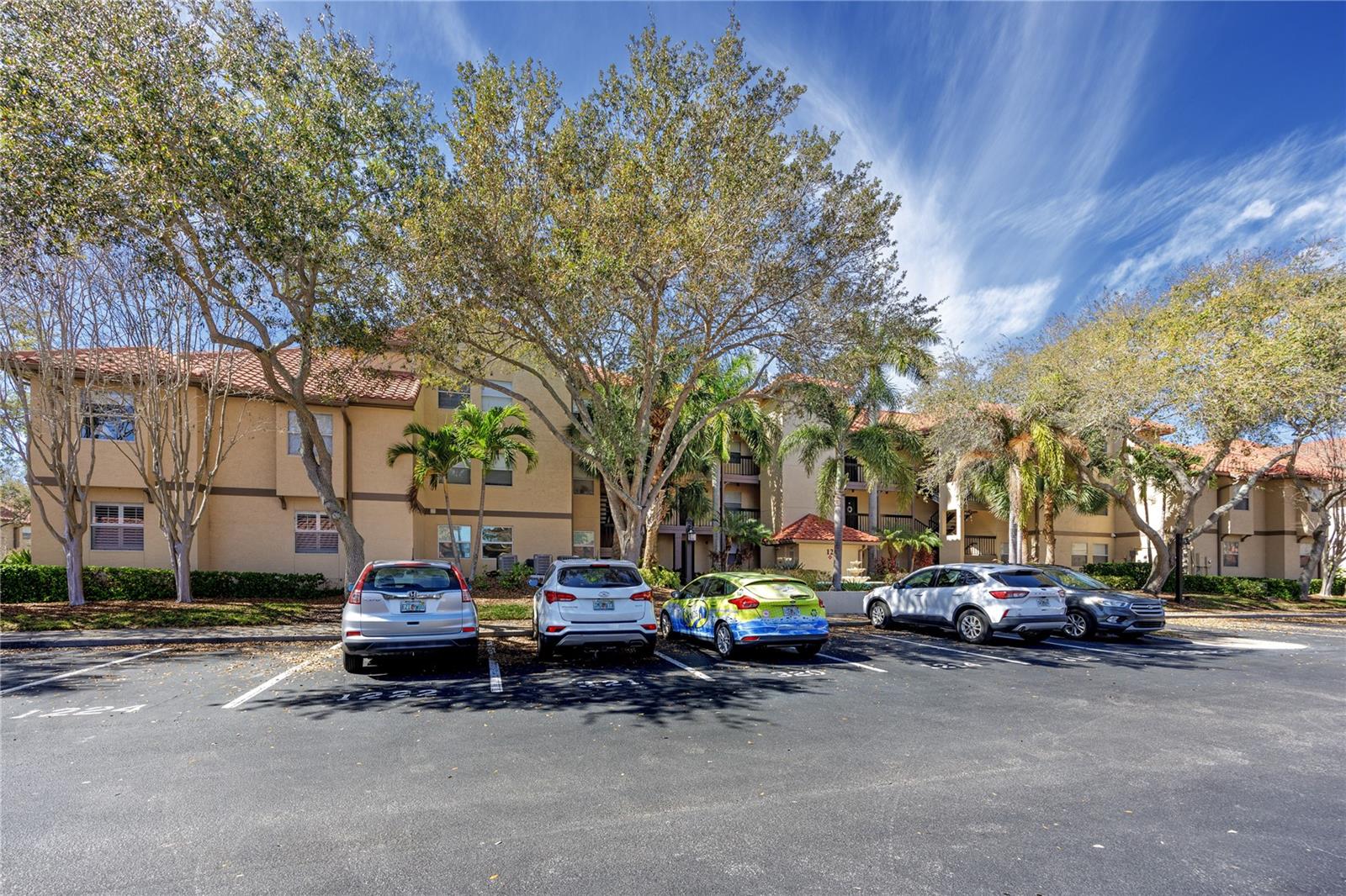 2400 FEATHER SOUND DR #1236, CLEARWATER, FL, 33762