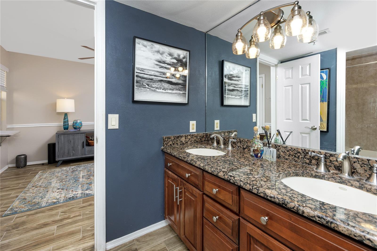 2400 FEATHER SOUND DR #1236, CLEARWATER, FL, 33762