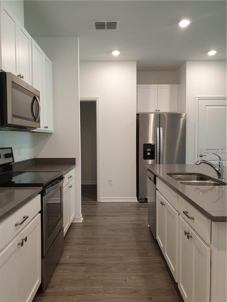 15050 BLUE QUAKER PL, TAMPA, FL, 33613