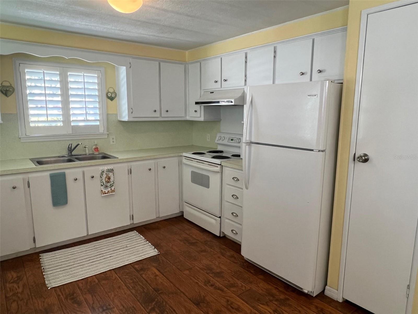 605 QUEEN PALM ST, LARGO, FL, 33778
