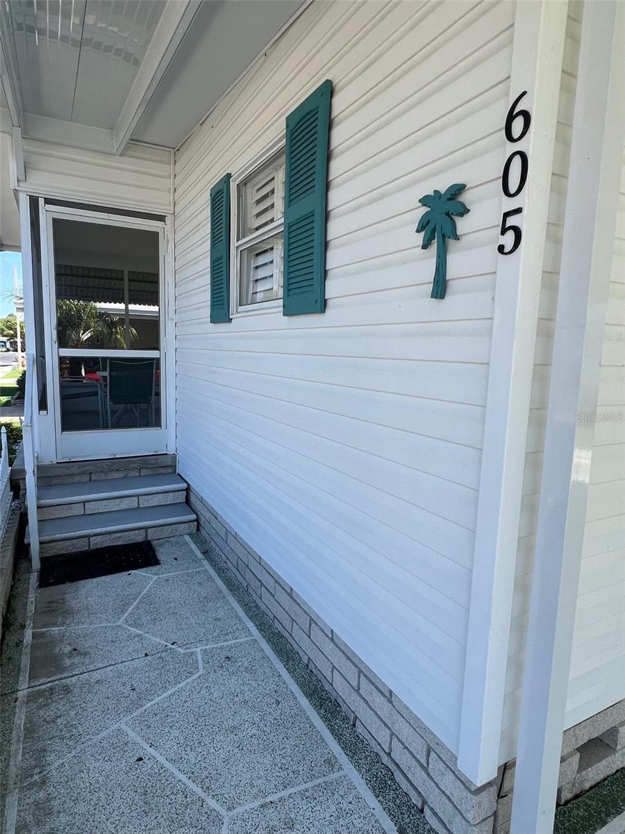 605 QUEEN PALM ST, LARGO, FL, 33778