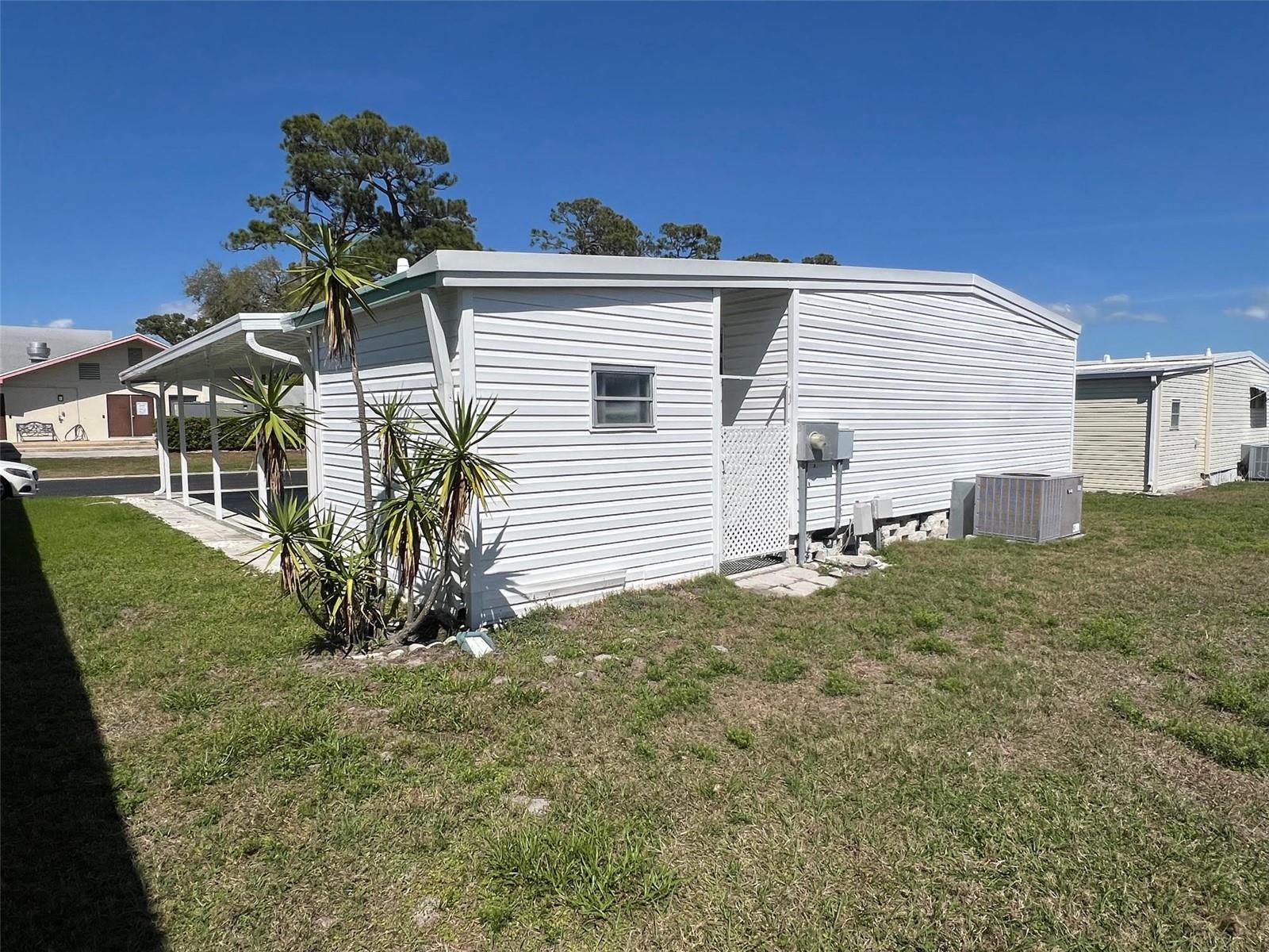 605 QUEEN PALM ST, LARGO, FL, 33778