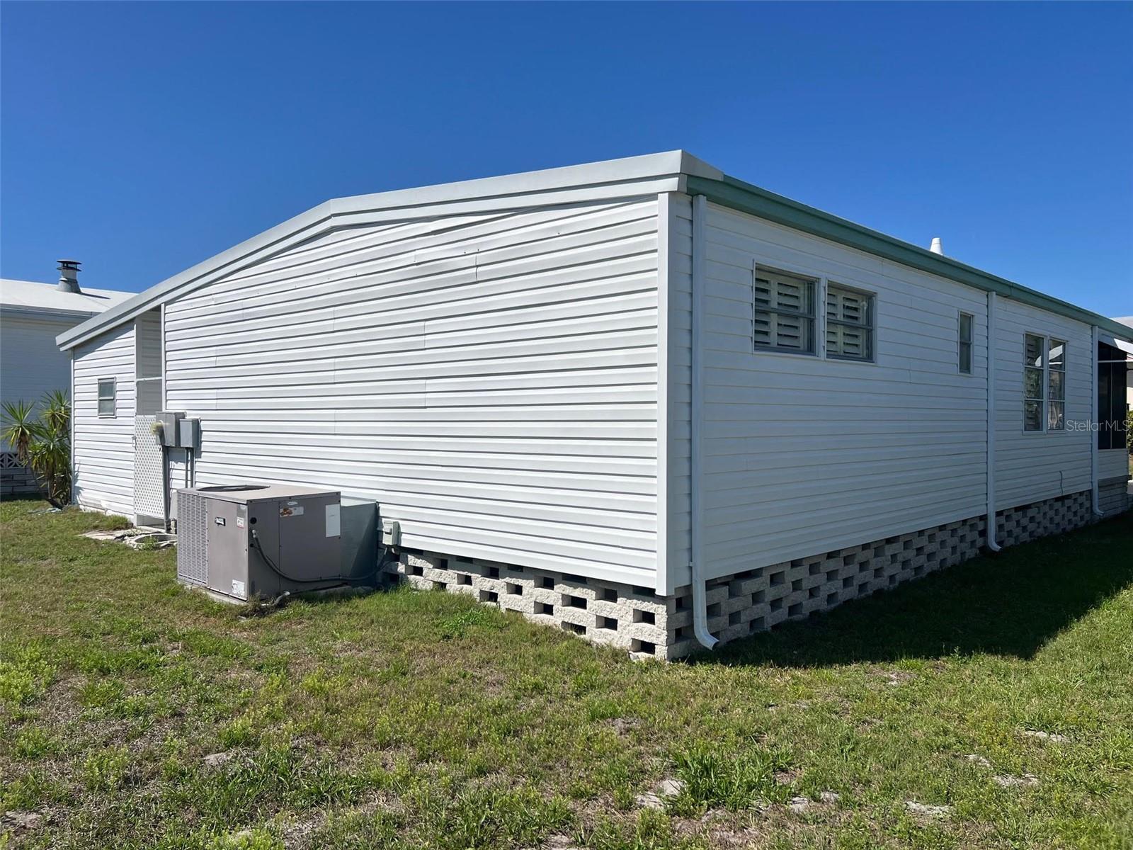 605 QUEEN PALM ST, LARGO, FL, 33778