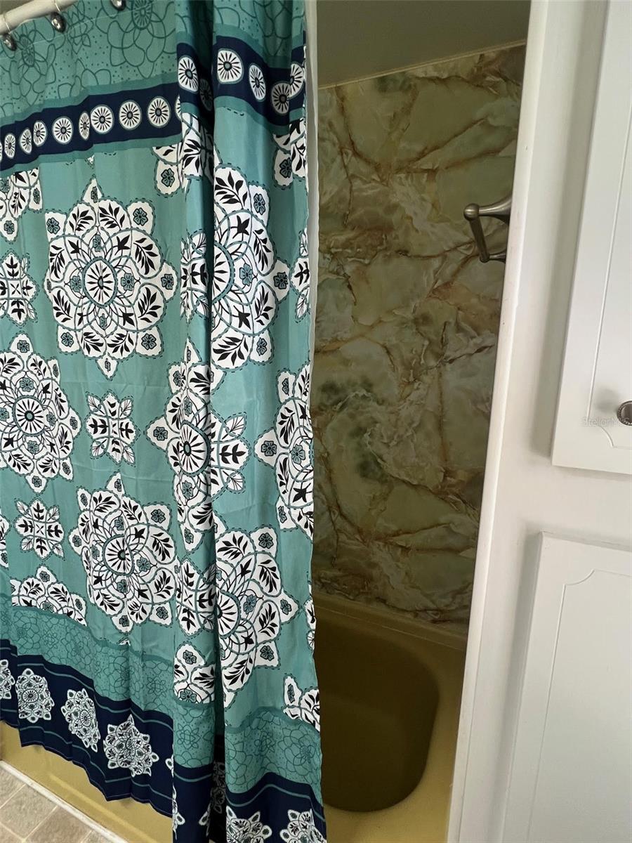605 QUEEN PALM ST, LARGO, FL, 33778