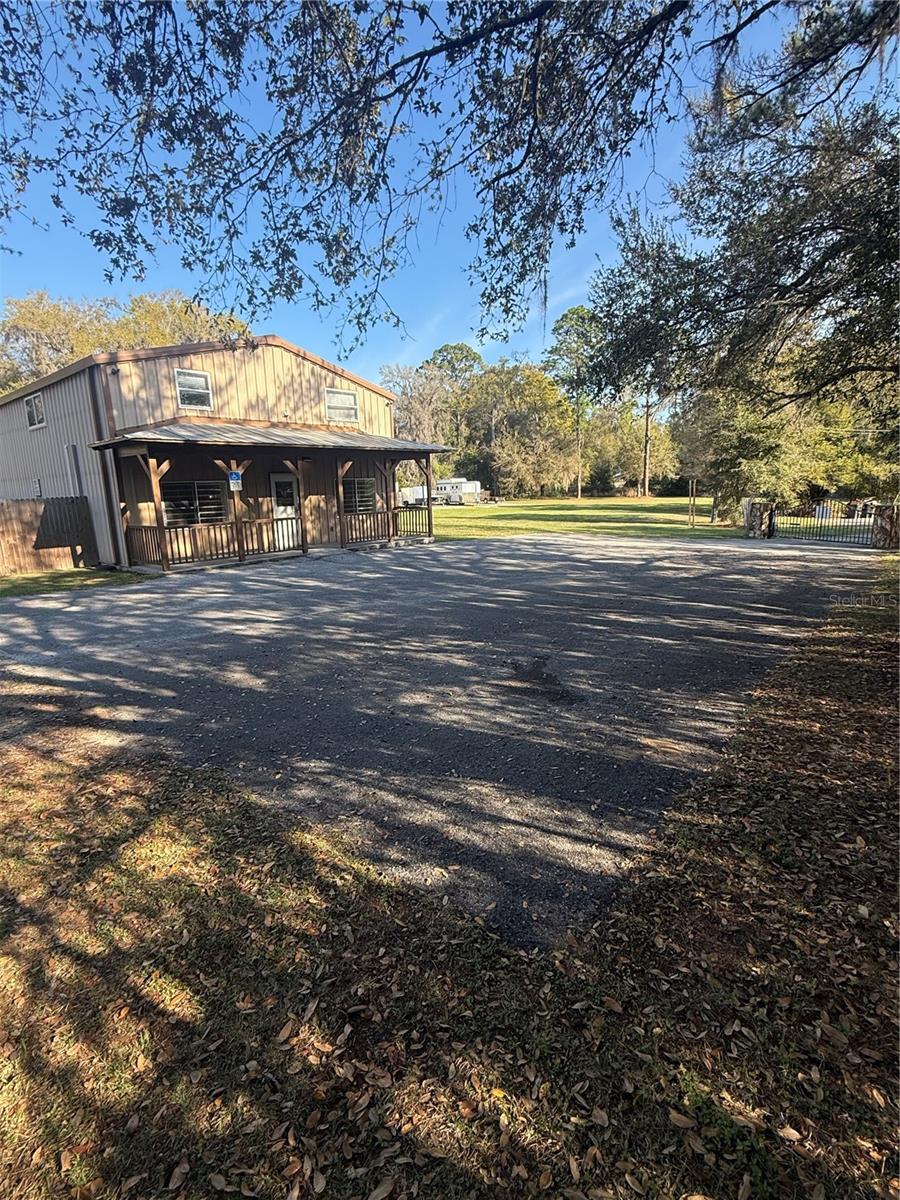 108 NW 10TH AVE, WILLISTON, FL, 32696