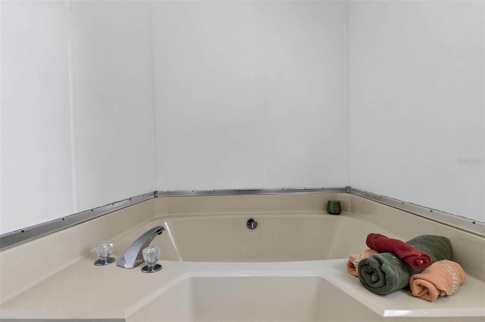 214 CANOVA DR, AUBURNDALE, FL, 33823