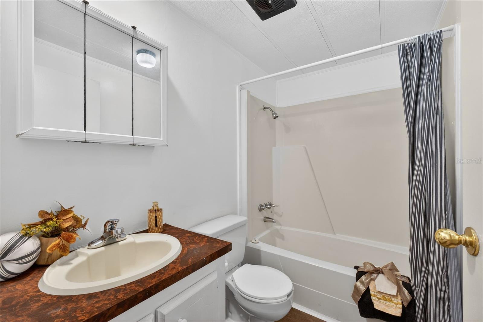 214 CANOVA DR, AUBURNDALE, FL, 33823