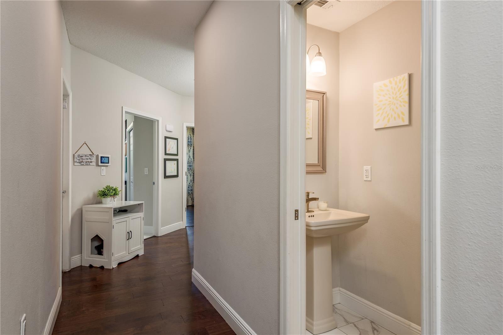 4010 EXECUTIVE DR, PALM HARBOR, FL, 34685