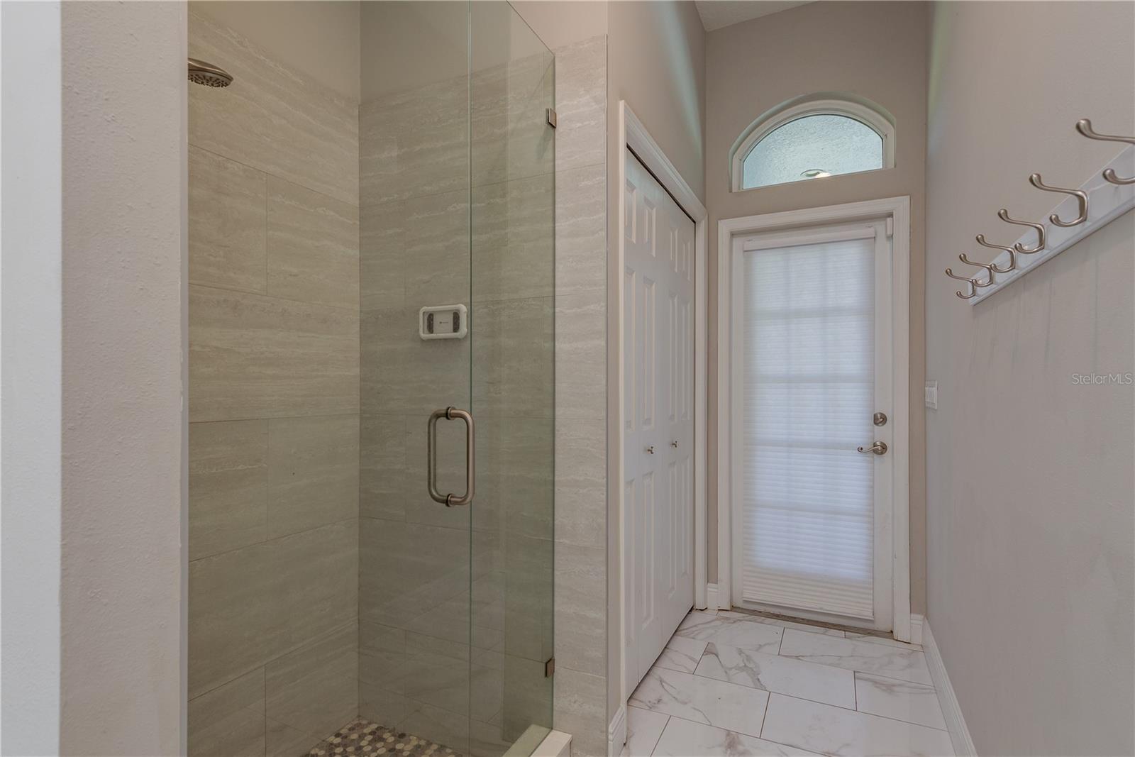 4010 EXECUTIVE DR, PALM HARBOR, FL, 34685