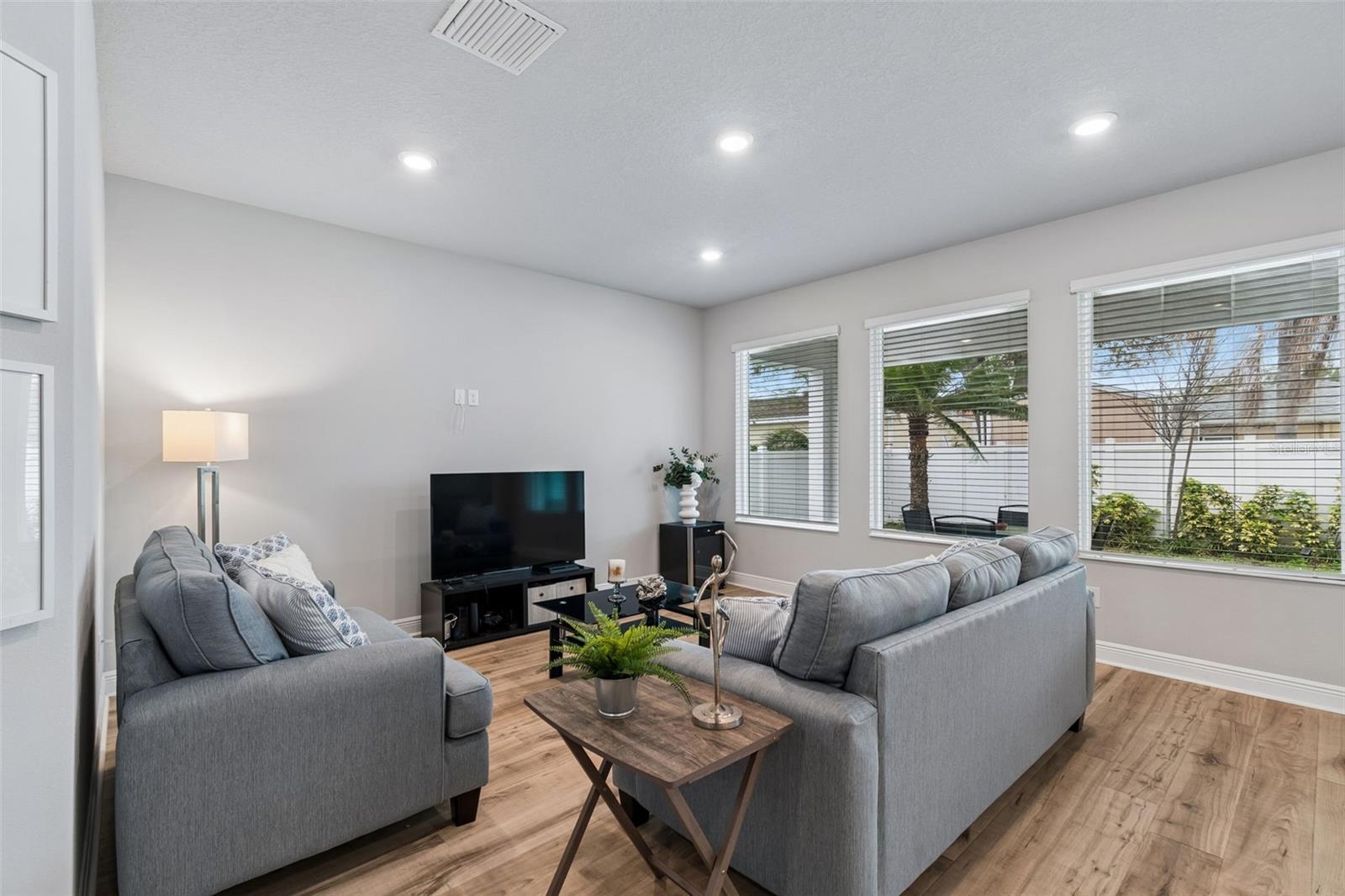 3920 W LEMON ST, TAMPA, FL, 33609