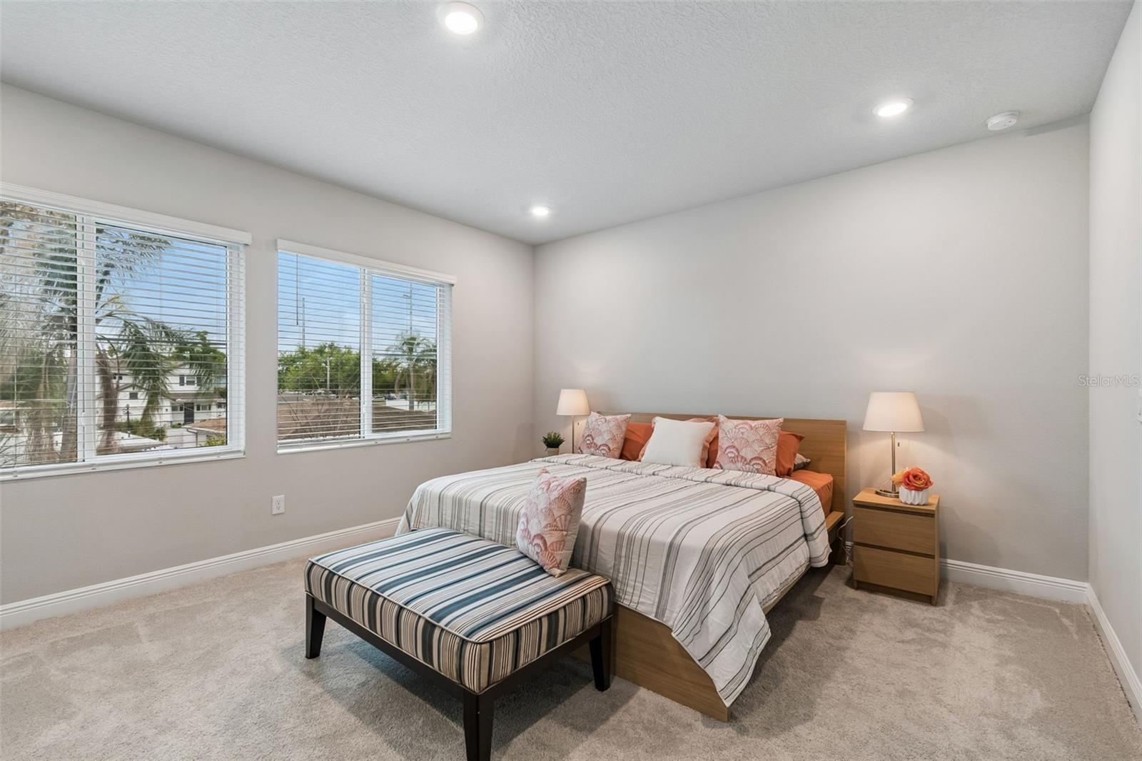 3920 W LEMON ST, TAMPA, FL, 33609