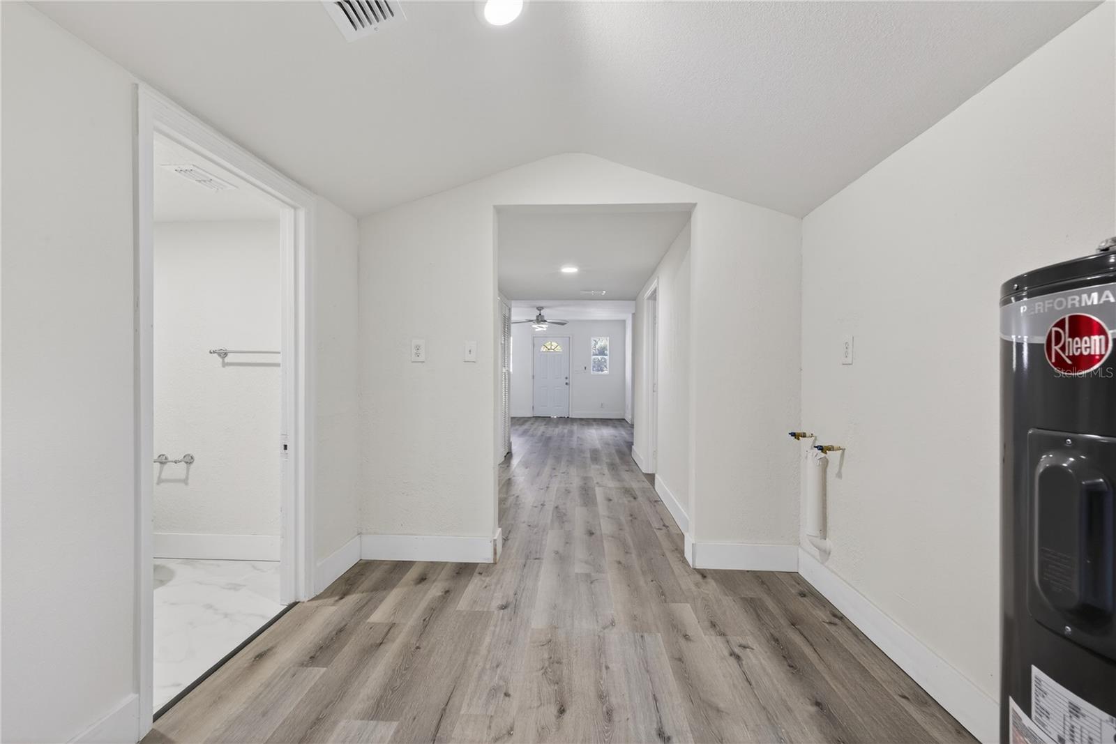 8711 N BOULEVARD ST, TAMPA, FL, 33604