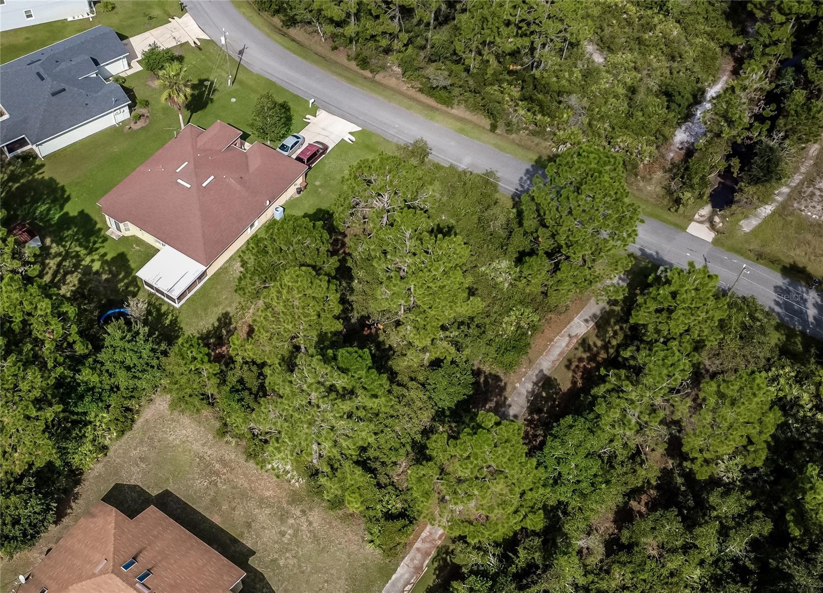 98 LEE DR, PALM COAST, FL, 32137