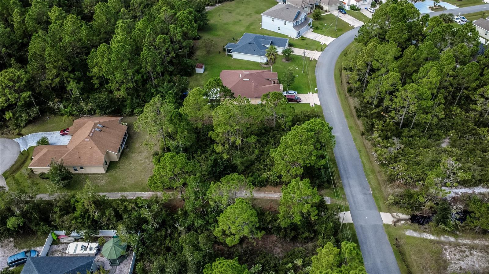 98 LEE DR, PALM COAST, FL, 32137
