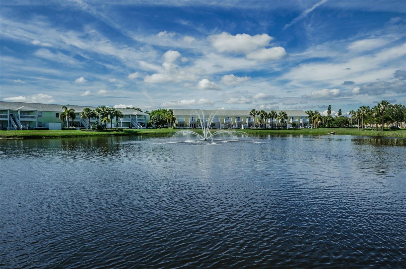 5196 BEACH DR SE #B, ST PETERSBURG, FL, 33705