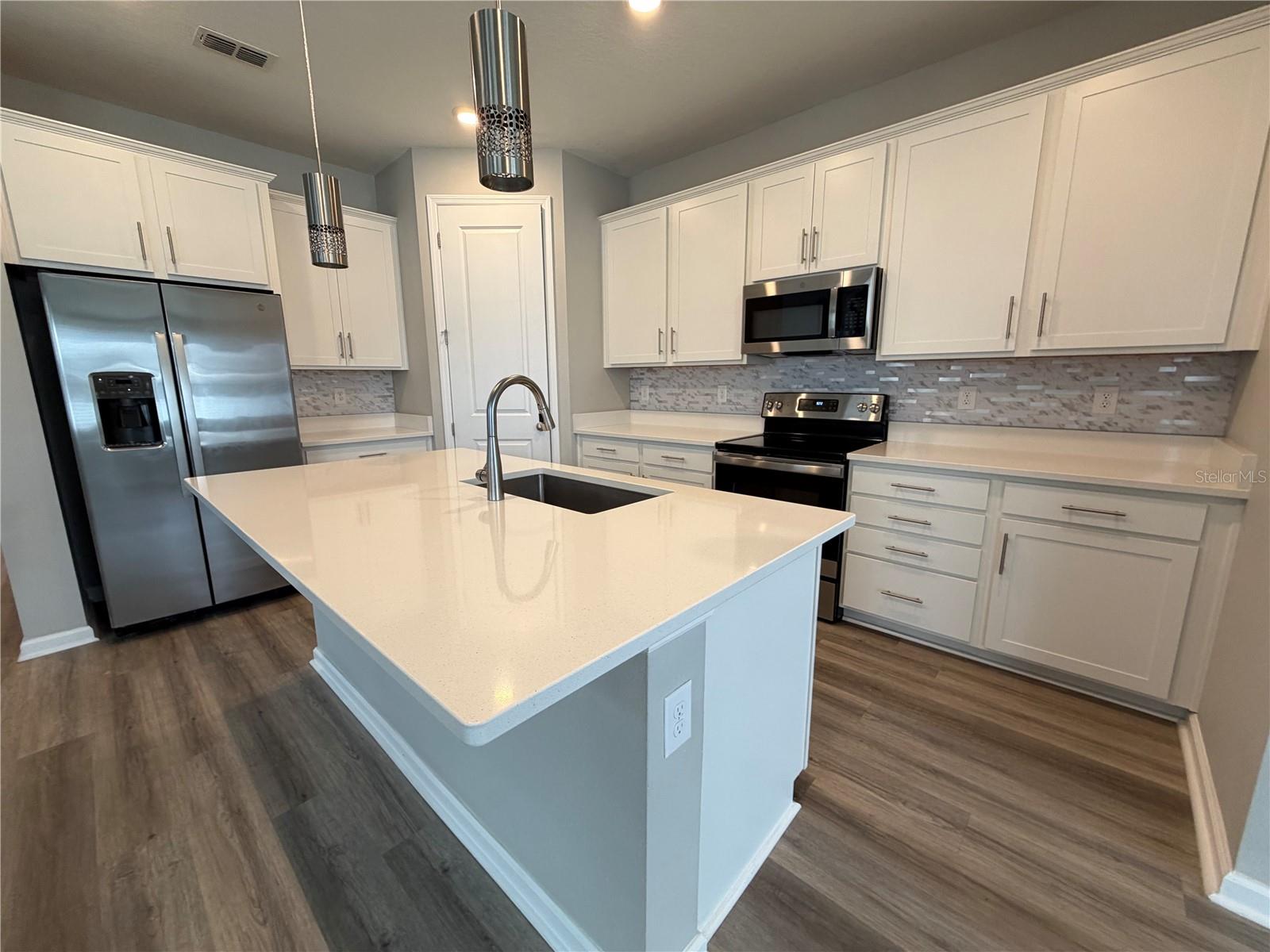 1216 MATTIE POINTE BLVD, AUBURNDALE, FL, 33823
