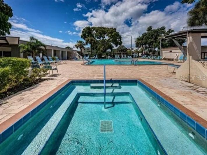 5925 TERRACE PARK DR N #111, ST PETERSBURG, FL, 33709