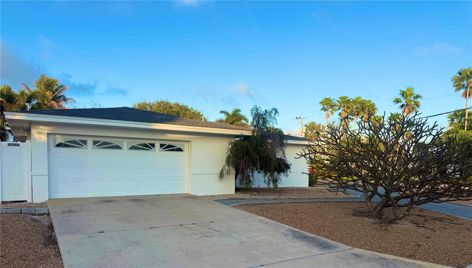 2100 E VINA DEL MAR BLVD, ST PETE BEACH, FL, 33706