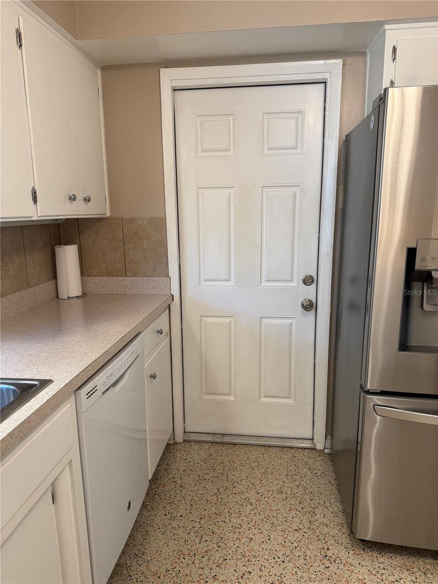 2100 E VINA DEL MAR BLVD, ST PETE BEACH, FL, 33706