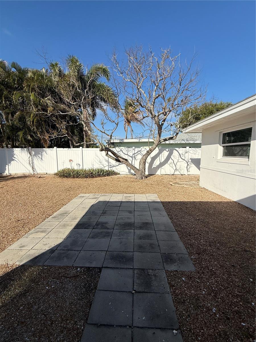 2100 E VINA DEL MAR BLVD, ST PETE BEACH, FL, 33706