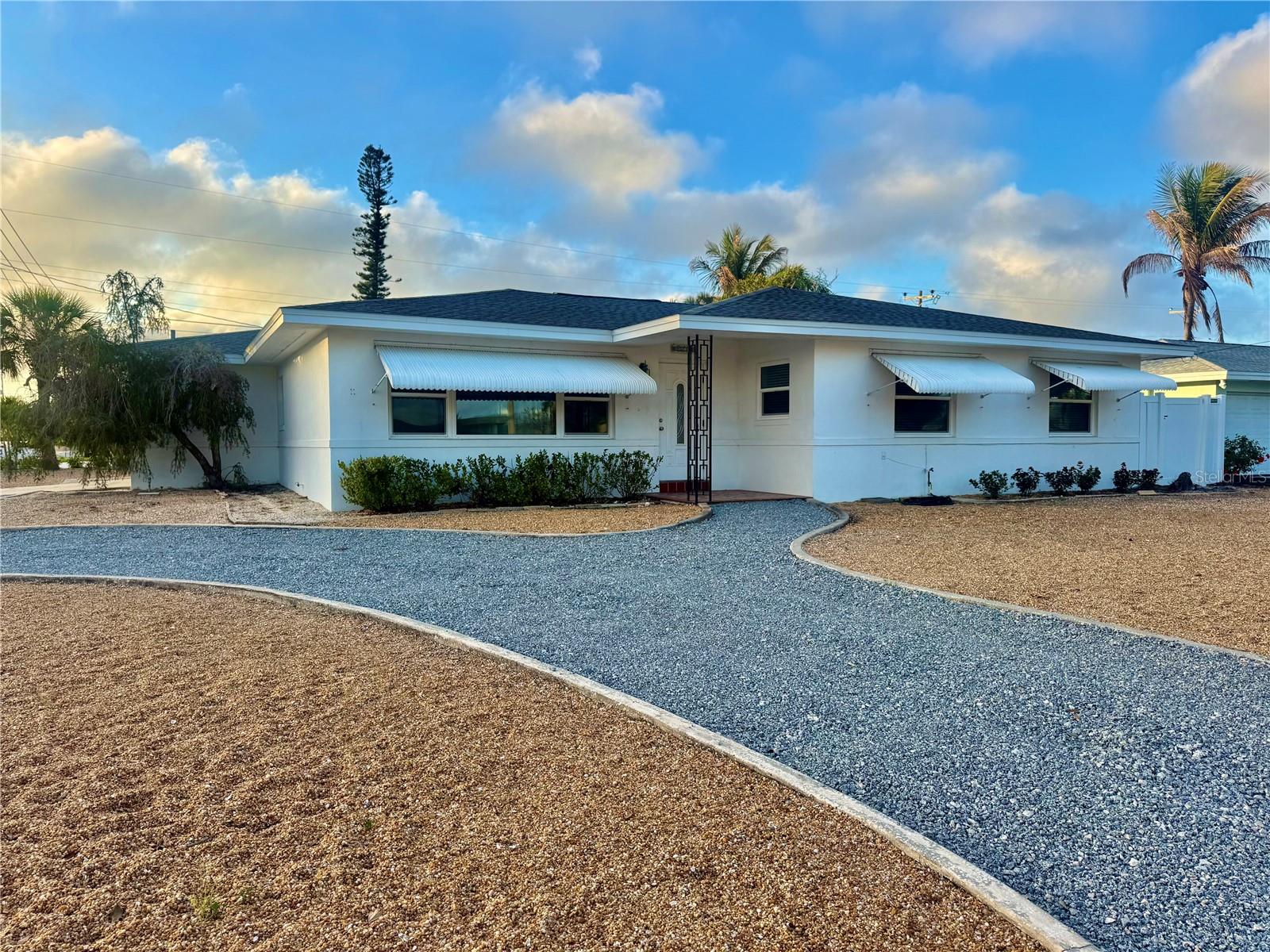 2100 E VINA DEL MAR BLVD, ST PETE BEACH, FL, 33706