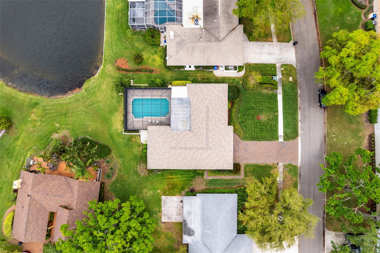 511 RIVIERA BAY DR NE, ST PETERSBURG, FL, 33702
