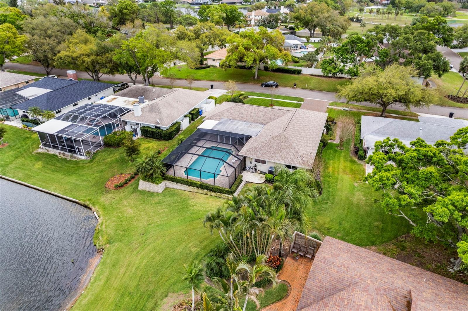511 RIVIERA BAY DR NE, ST PETERSBURG, FL, 33702