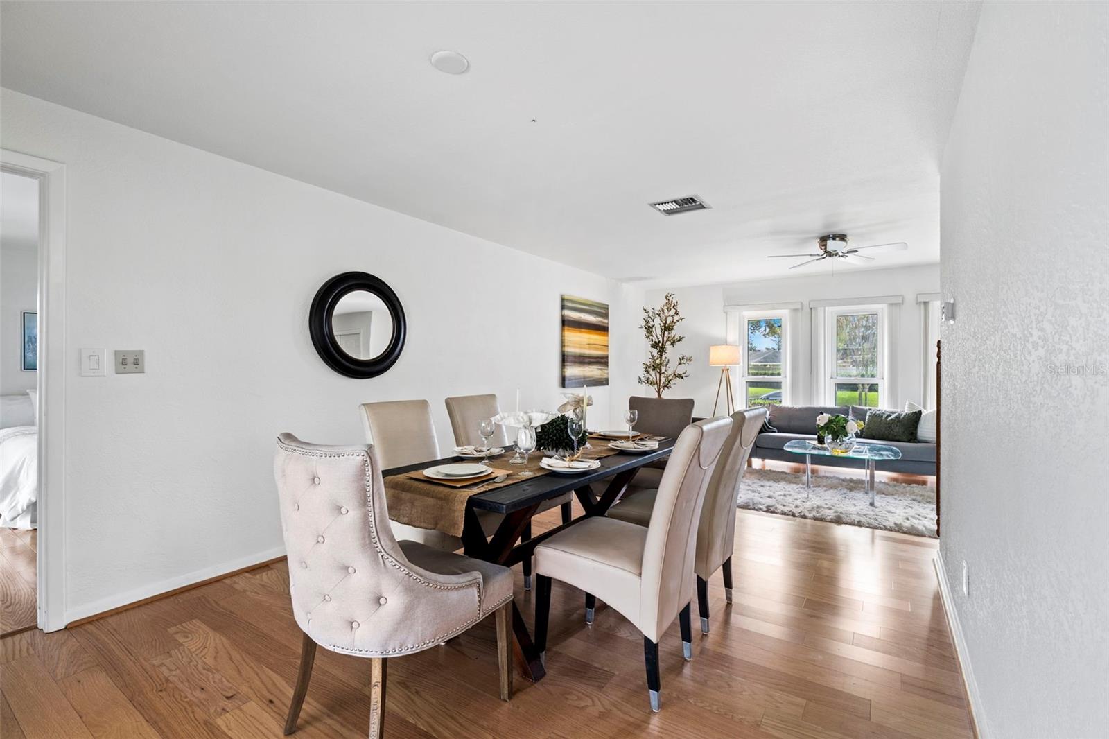 511 RIVIERA BAY DR NE, ST PETERSBURG, FL, 33702