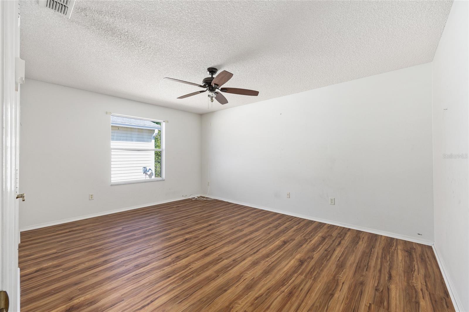1685 CAMPOS DR, THE VILLAGES, FL, 32162